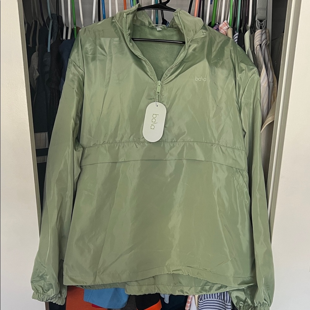 Bala Women’s Olive Green Windbreaker Pullover Size Plus New Never Worn